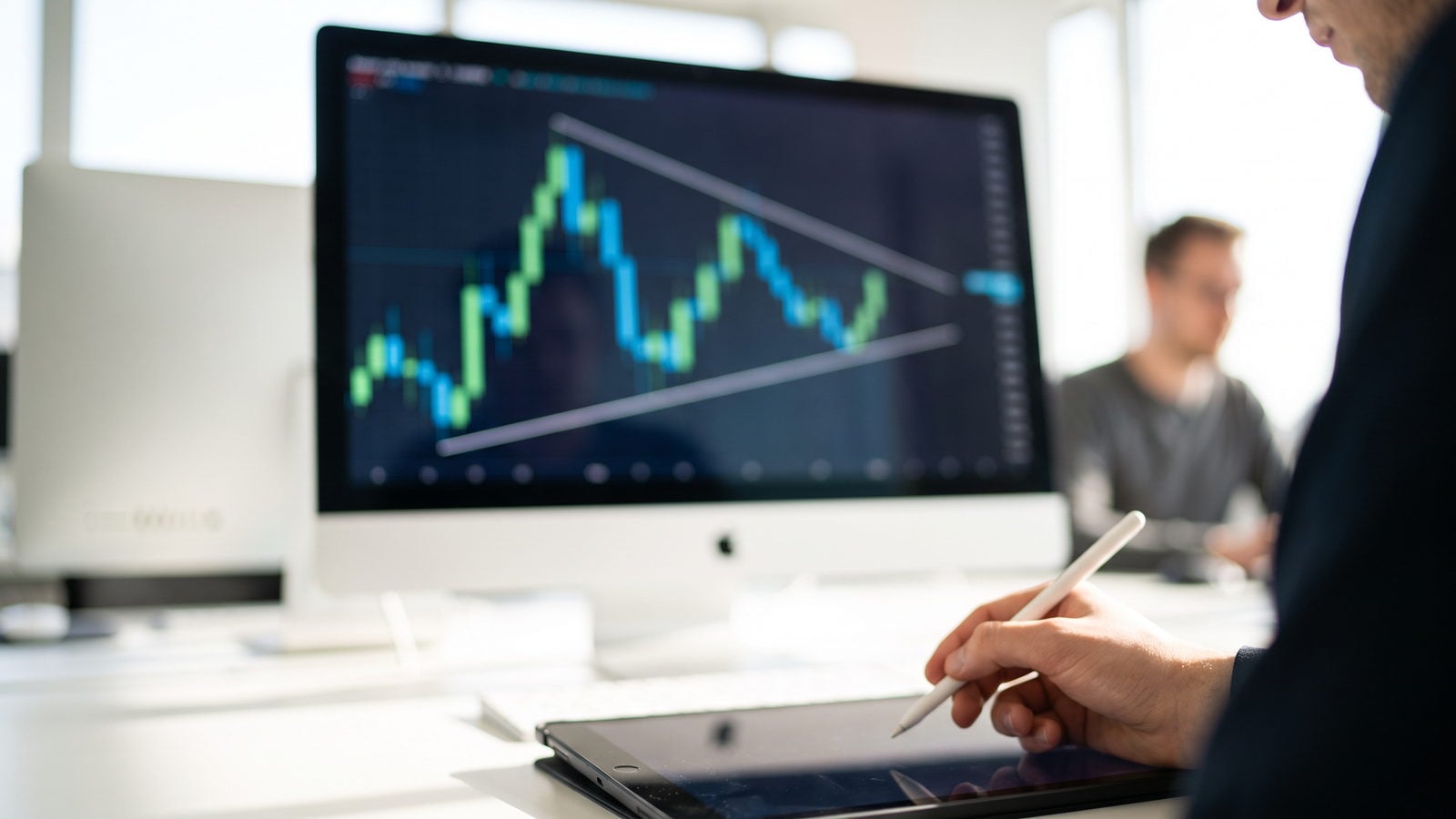 Chart compressing into a triangle pattern on a monitor